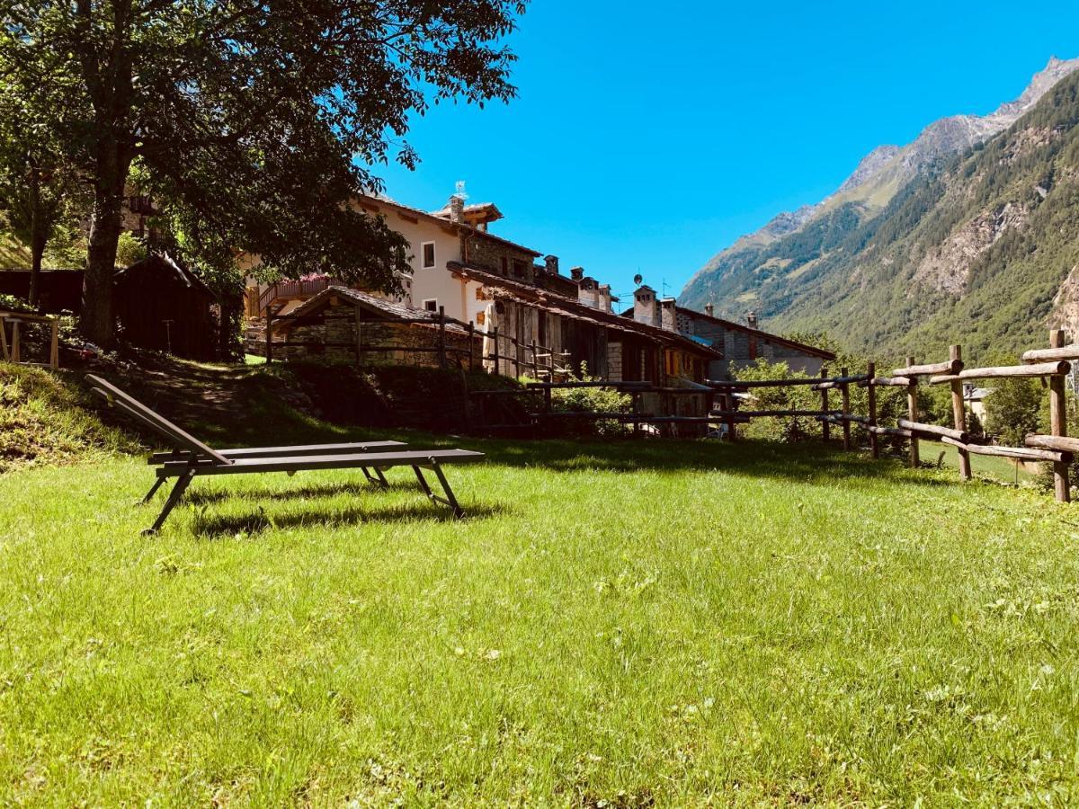 Apartamento Lo Paglier - Le Four Des Alpes Rhemes-Saint-Georges Exterior foto